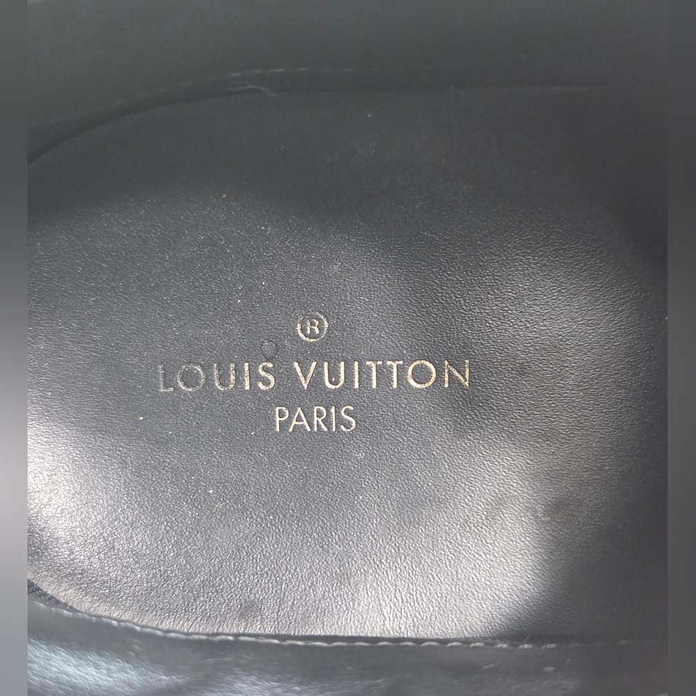 LOUIS VUITTON FOREVER TATTOO LEATHER SNEAKERS. - Picture 11 of 13